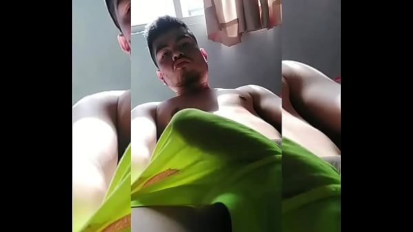 Download Video - CHACAL VERG&Oacute;N MEXICANO SE SACA LA VERGA Y SE DA PLACER COMO MACHO HASTA SACIARSE Y SACAR TODA SU LECHOTA