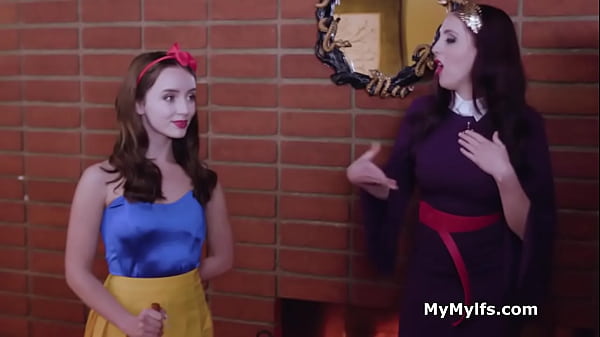 Magic mirror makes the queen horny for a free use threesome
