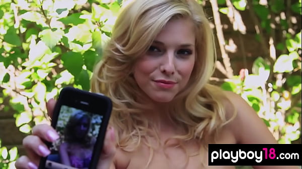 Bombastic blonde Victoria Winters with big boobs wants to be famous