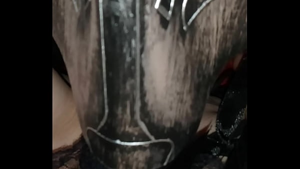 Bad Wolf  licking some of Red's pussy