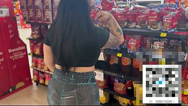 Download Video - UN DESCONOCIDO me pide Pan dulce y se termina Comiendo el Mio