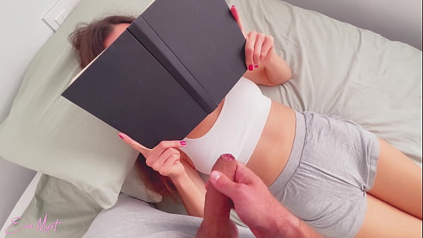 Free Use Stepsis ignoring handjob and fuck while reading book - EVA MYST