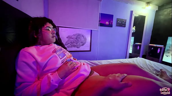 Japo veio brincar bem gostoso e fudeu minha gar...