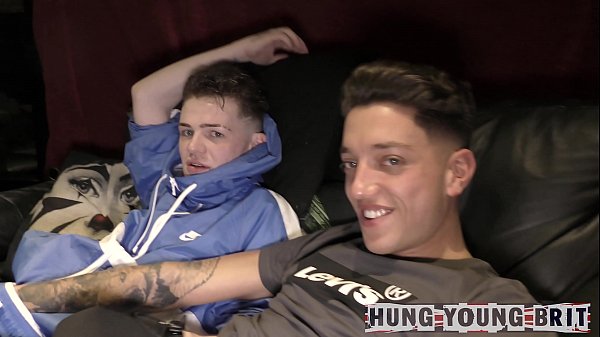Download Video - Hoodie Chav Flip BB Fuckin HUNG 10&sol;10 Cum Whore both Left Creampied Mess
