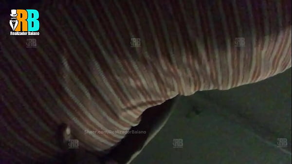 brazillian bull, director from Bahia, went to the couple's house and ended up fucking his wife on the stairs of the apartment next to the ballroom where a birthday party was taking place. Amateur exhibitionism. make your fantasies come true couples and wo