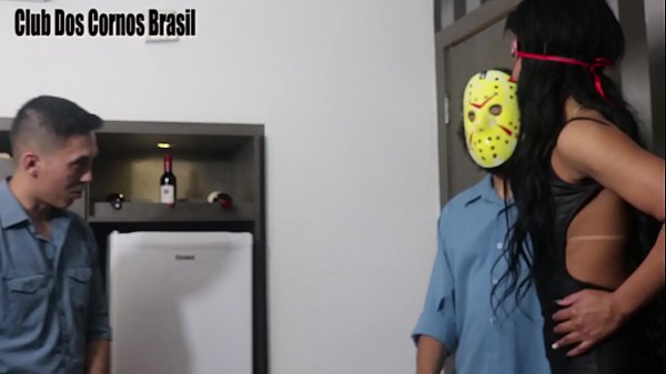 Doing the will of my wife, I left masseuse spend rolls in it. ( full video in xvideos red )