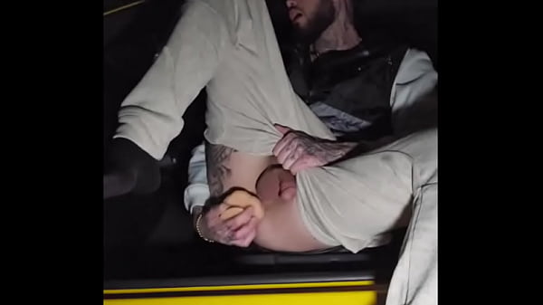 Who Wants To Fuck In Public??