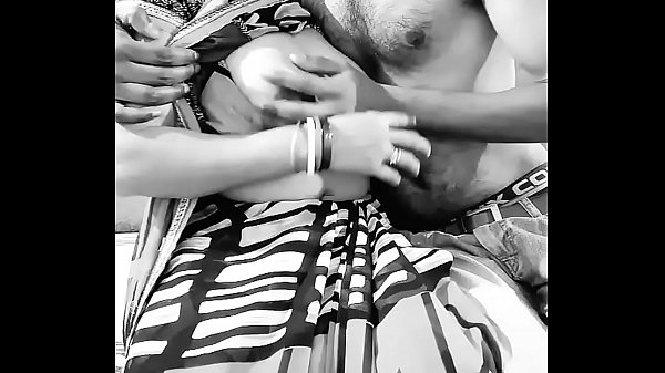 Download Video - She center me in the middle than i masturbate alone