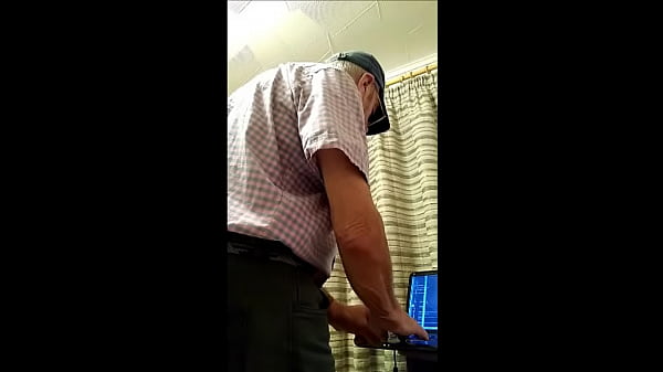 GETTING CARRIED AWAY WHILE WORKING AGAIN STARRI...