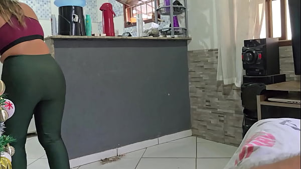I couldn't stand my stepdaughter sweeping the room in front of me