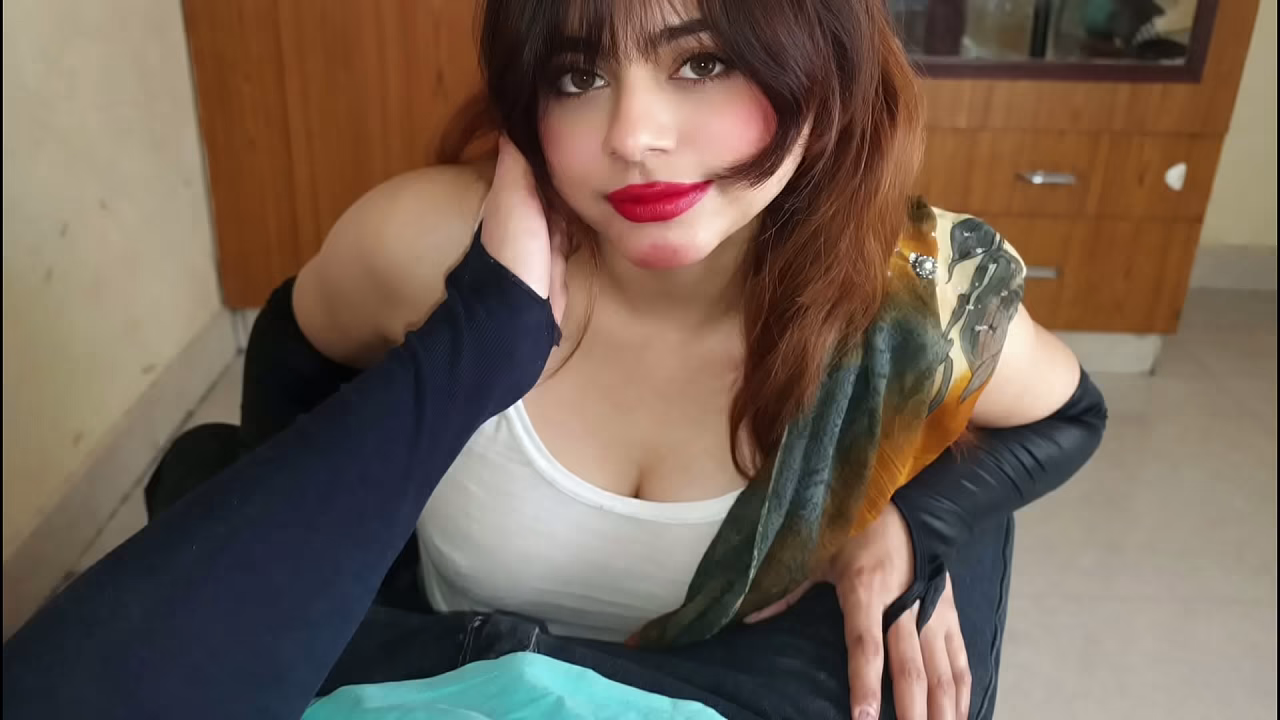 Hot Indian girl giving juicy blowjob in return of hard Doggystyle and missionary fuck.