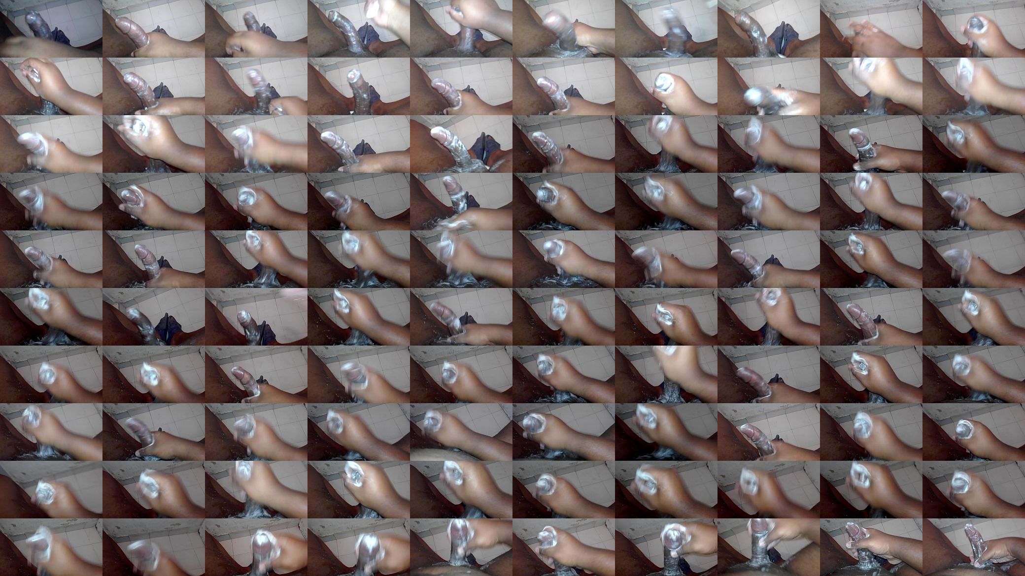 Masturbandome en el ba&ntilde;o 预览图