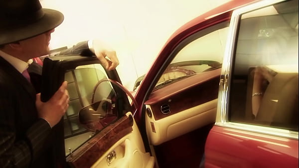 Panties pulled aside, Faline finally got that filling she craved