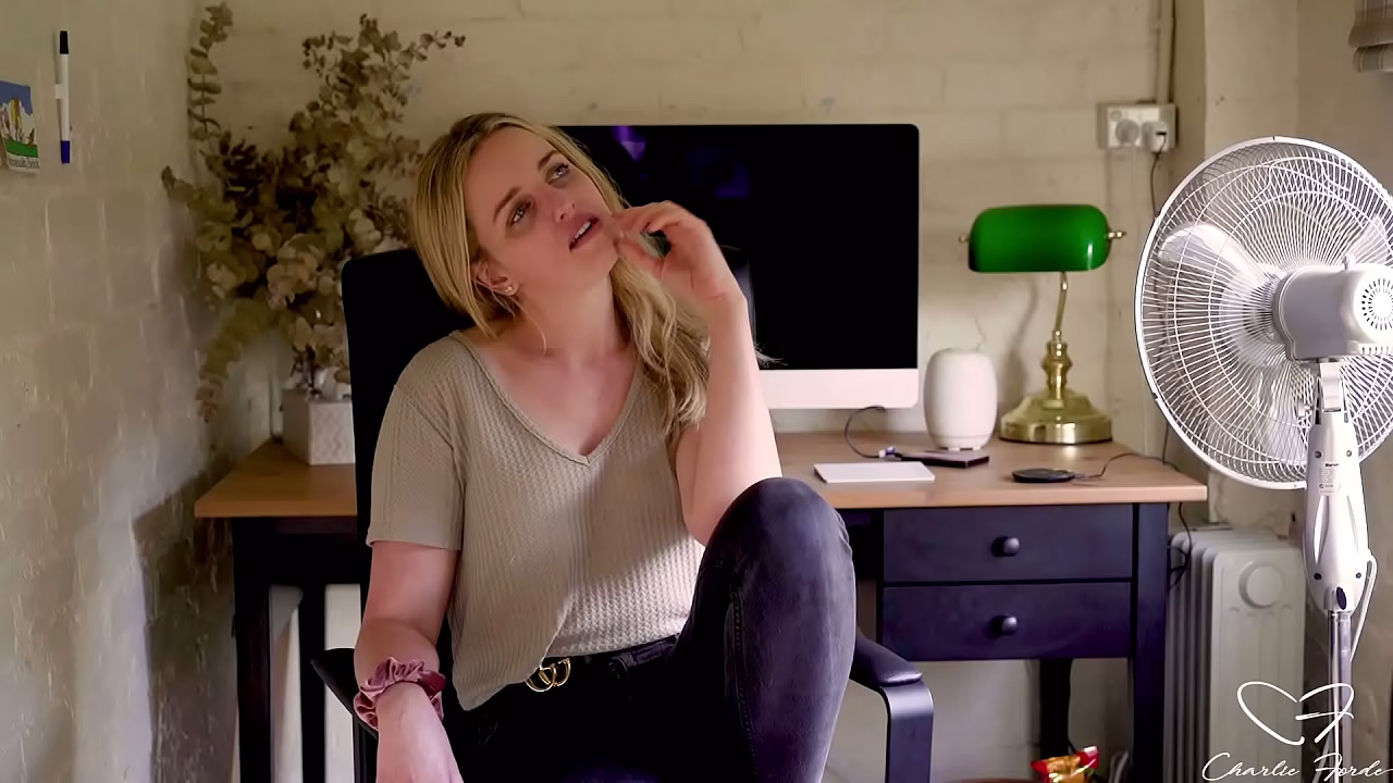 Interview: Fucking in Pools featuring Charlie Forde