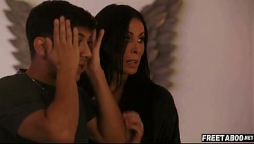 Nothing Brings A Stepfamily Closer Than A Sneaky Threesome - Full Movie On FreeTaboo.Net
