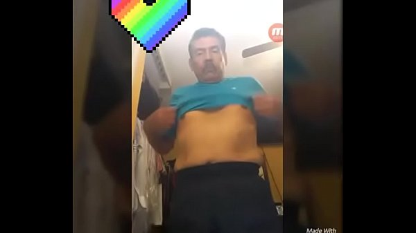 Rico culito de maduro mexicano