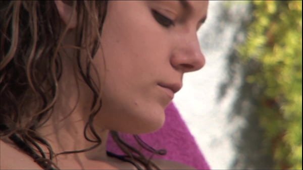 Mio Yuasa and her lover take off for a vacation in Macao. They enjoy the sites then back in the hotel, her lover pulls down her panties and licks her pussy clean