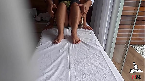 Touching the brand new pussy during consultation - Tantric massage - VIDEO REAL