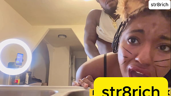 Hey stepsister let me fuck that wet Ebony pussy I’m horny