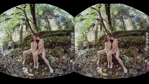 Yanks Lesbians Ana Molly And Belle Masturbating In 3D