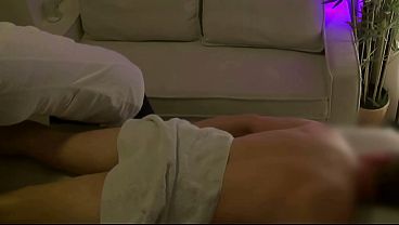 Download Video - Asian massage with huge pulsating before happy ending