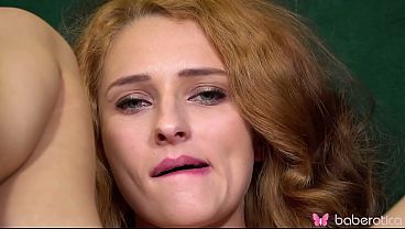 Solo redhead Lucianna Lucci masturbates at home with a huge dildo,in 4K.