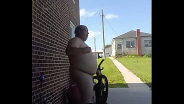 Vac play outside