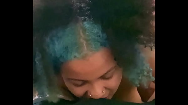 Punheta guida - Controlando sua punheta com a minha amiguinha trans