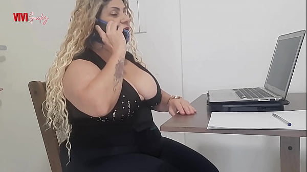 Sexy Milf Vicky Vette Fingers And 69s With Busty Babe Natasha Nice!