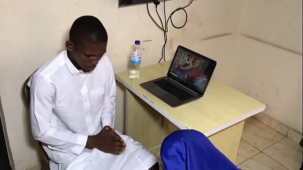 Went to the priest to confess, and I ended up seducing him to fuck my wet pussy
