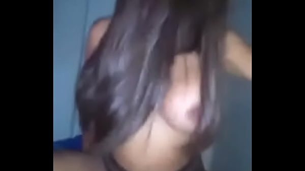 thumb bouncing tail