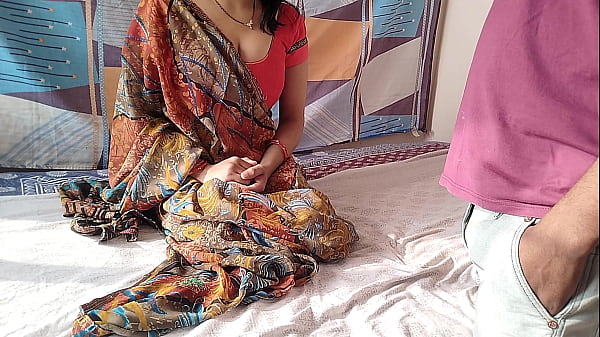 Indian mistress seduces teenage boy for sex, desi bhabhi has xxxx sex when her husband is not at home.