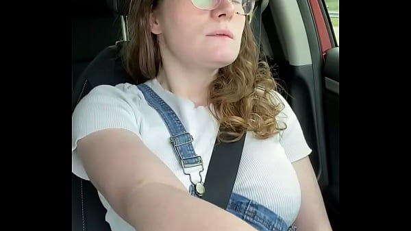 Download Video - Nerdy Country Girl Rubs Herself in her Car