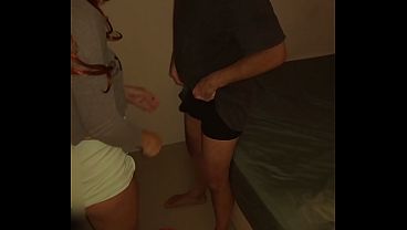 Cat Mask MILF in Home Clothes – Kneeling Blowjob Showing Her Pretty Feet Turns Into Full Sex