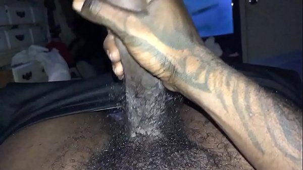 Who likes swallowing loads?