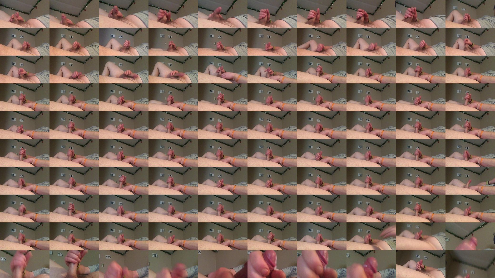 Cumming all over the place 预览图