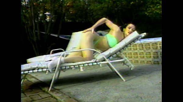 LBO - Bubble Butts Vol22 - scene 1 - extract 1