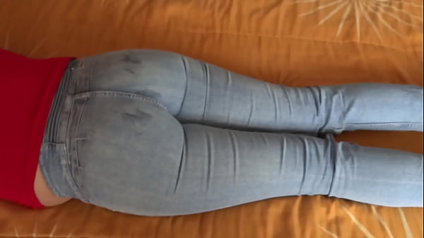 I enjoy the asses of my wife, her sister and our maid giving them my cock and giving them hard, they only ask me to fill them with milk