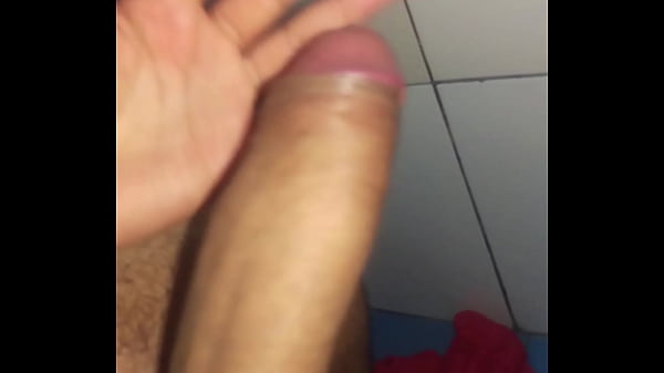 Download Video - Ejercitando mi pene