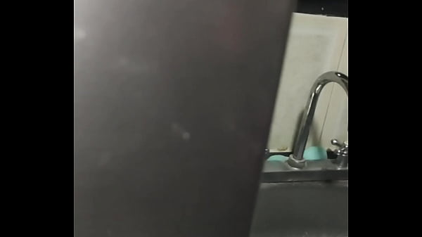 Download Video - My stepnephew asks me for the favor of washing the dishes but I end up fucking him I hope my husband doesn't find out