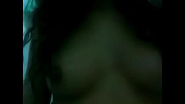 Teen brushes small sexi tits!