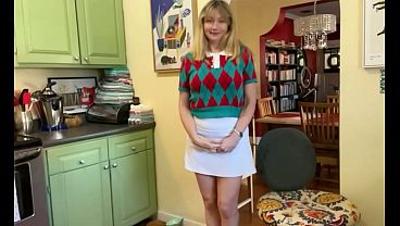W4B Naked Czech Girl Lady Dee Masturbating in the Desert