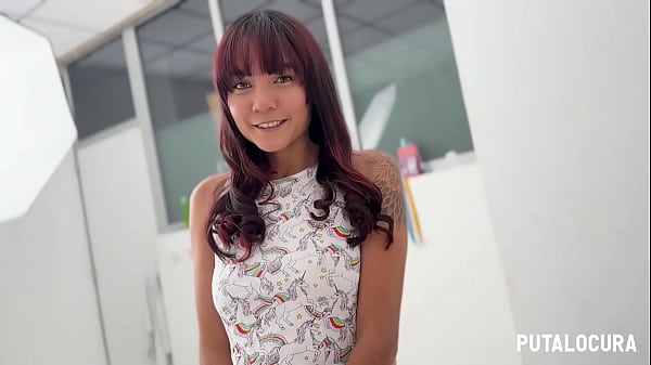 Download Video - PutaLocura - Torbe se corre en el co&ntilde;o de la sexy colombiana petite Allison Sweet