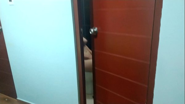 The sister-in-law on vacation comes d. to the hotel after the party (1)
