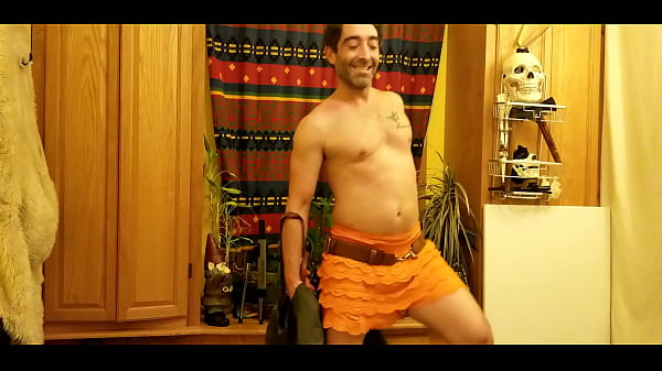 Ass shaking Male dancer gets silly Max Shenanigans