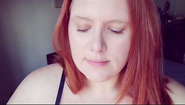 Transando de manh&atilde; com a MILF gordinha ruiva deliciosa