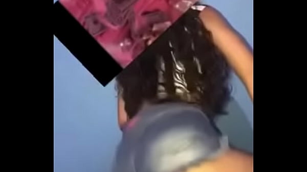  Novinha Dançando Funk