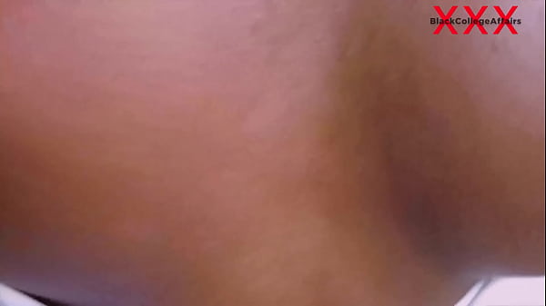 NATURAL TIT NAUGHTY  COLLEGE GIRL KNOWS HOW TO SMOKE LOUD AND BIG COCKS. FULL PART PLAYING ON RED