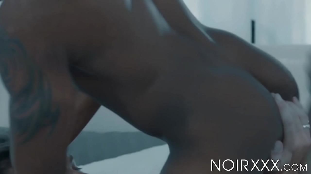Max Adonis toma semen en la boca del deportista negro Aaron Reese
                    anal black hardcore interracial blowjob ebony gay muscle stud athletic hunk big cock jock big dick bbc cum in mouth abs hd porn noirxxx muchos negros