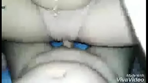 Meu marido me comeu e depois me deu o cuzinho m...